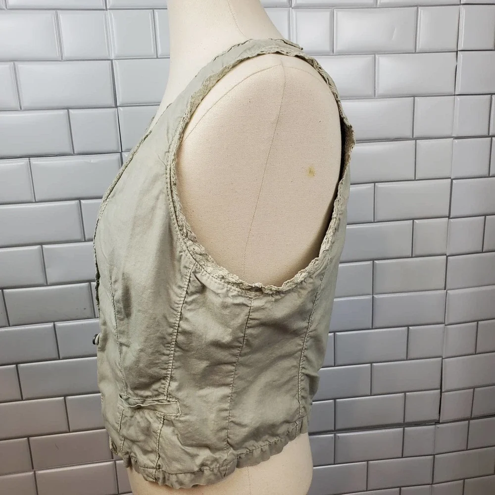 LOFT | CROCHET TRIM ONE BUTTON GRAY CASUAL VEST WOMEN'S SIZE MEDIUM